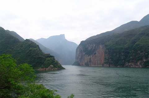 三峡旅游 南京出发金色三峡、绿色宜昌、三峡大瀑豪华双动四日游